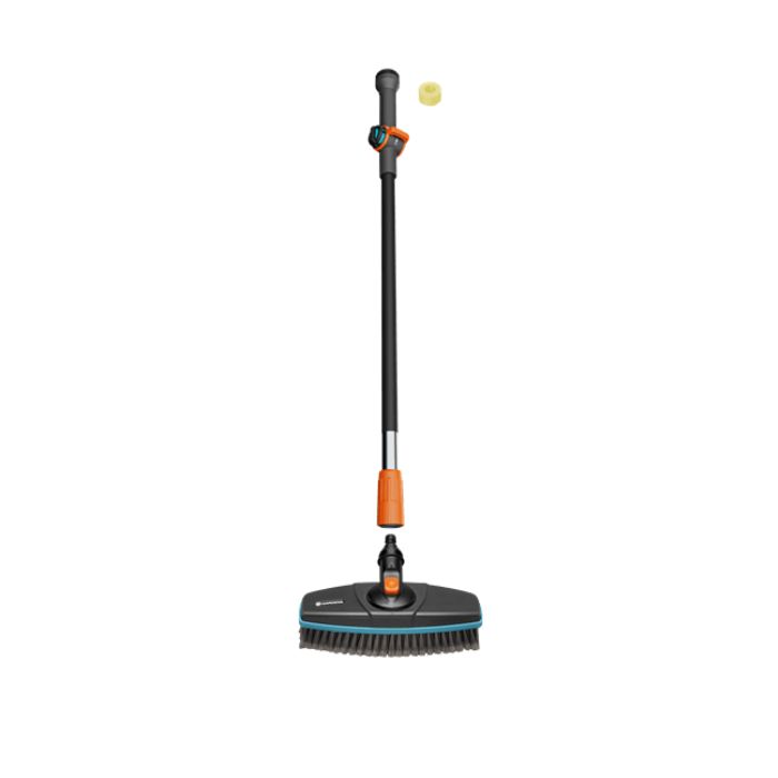 Gardena Cleansystem Brush with handle